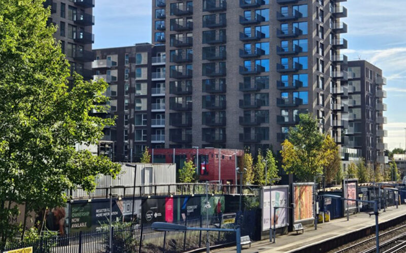 Kidbrooke Station Square-Main-1 Kidbrooke Station Square-Main-1
